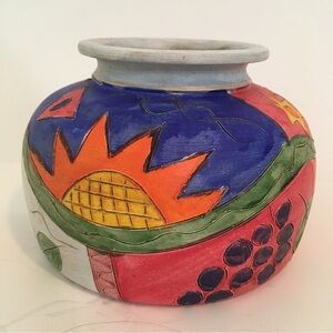 Wide Short Bright colored Pottery Terracotta Vase Mediterranean Southwest Texas